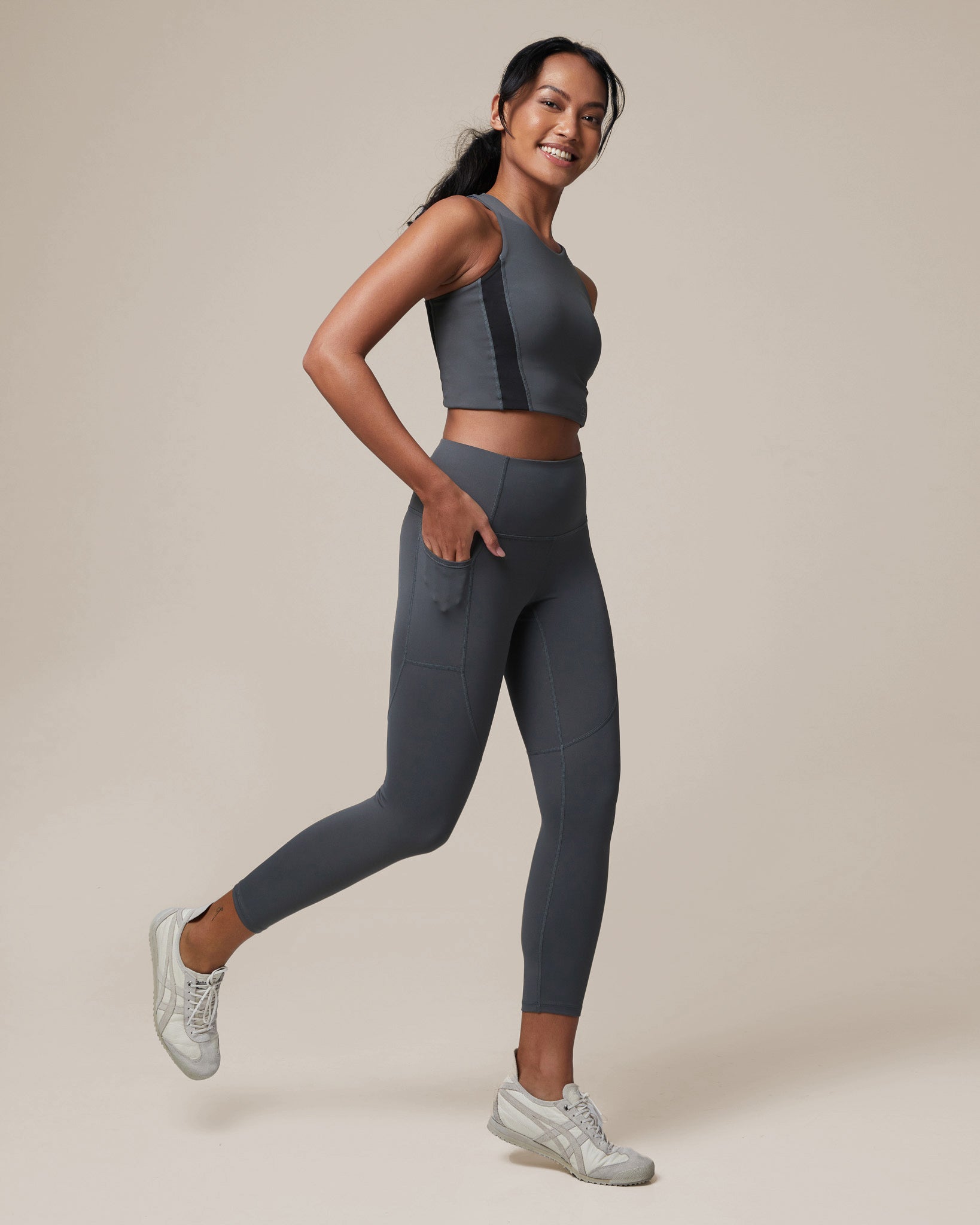 Vitamin Glute-Support Pocket Legging
