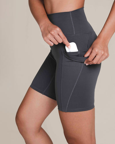 Secret Pocket 6-Inch Short