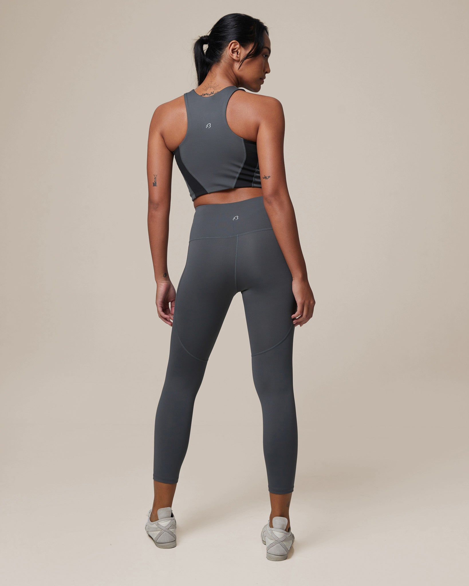 Vitamin Glute-Support Pocket Legging