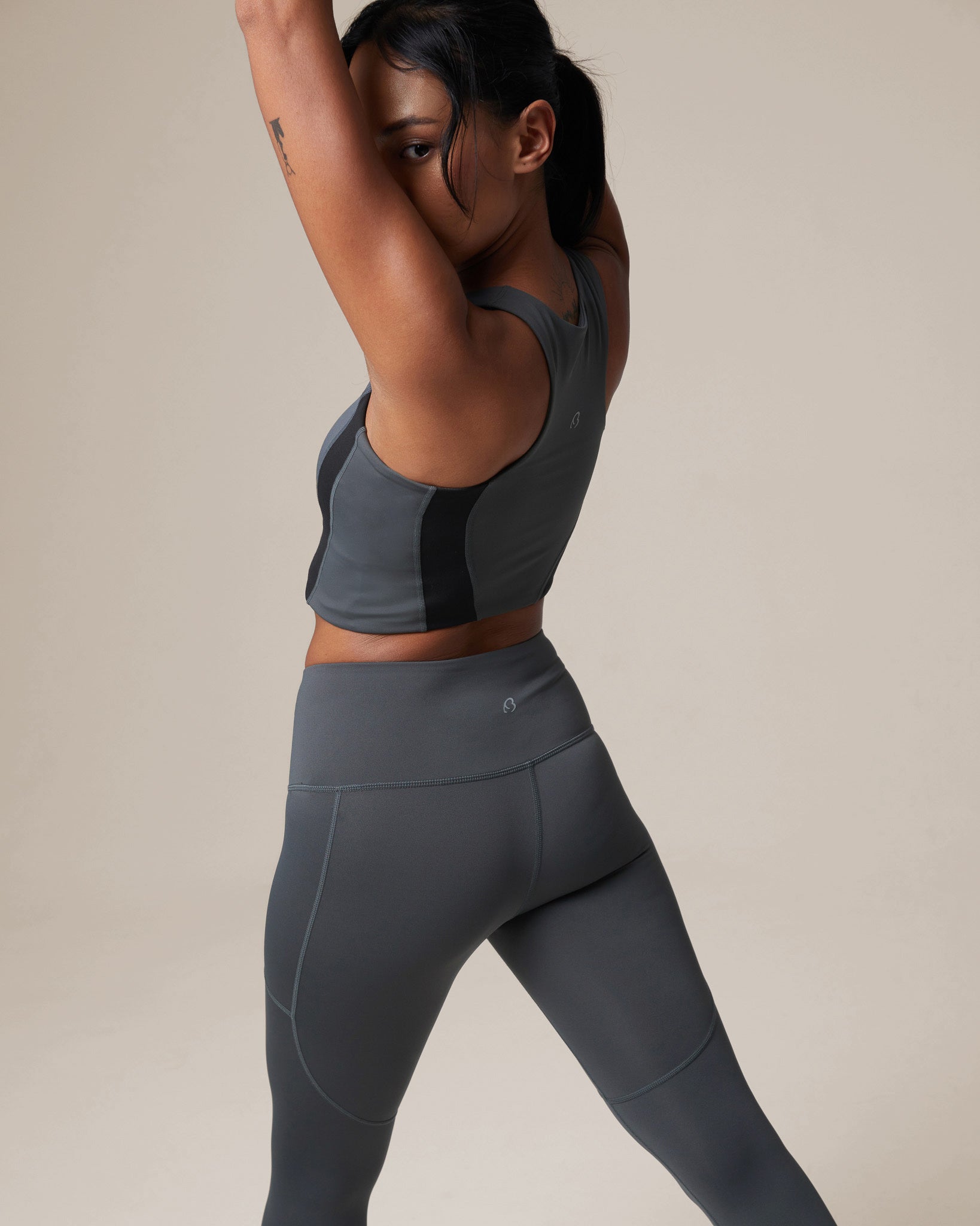 Vitamin Glute-Support Pocket Legging